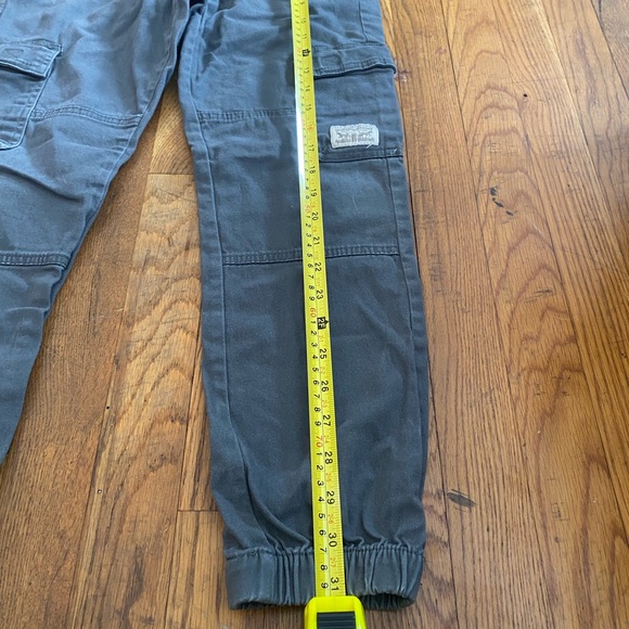 Levi’s Boys Cargo Jogger Pants Gray Size M 10–12 - Picture 4 of 8